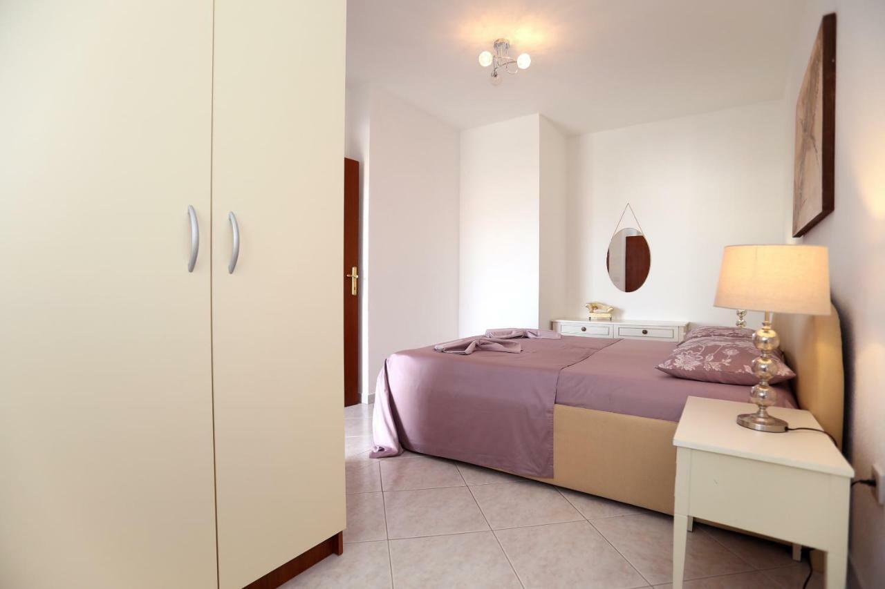 Apartment Katarina Traù Esterno foto